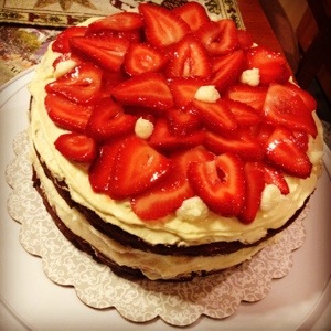 Devil's Food Strawberry (Tall)Cake Teenage Cakeland